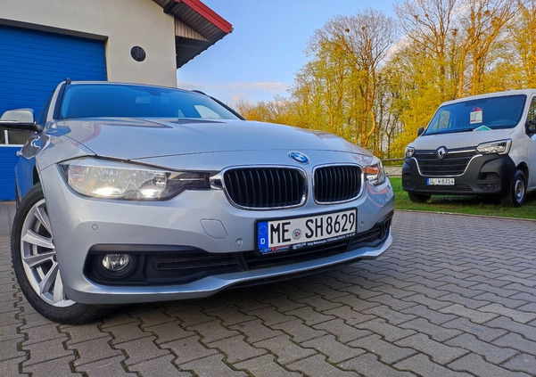 BMW Seria 3 cena 63500 przebieg: 89425, rok produkcji 2016 z Serock małe 631